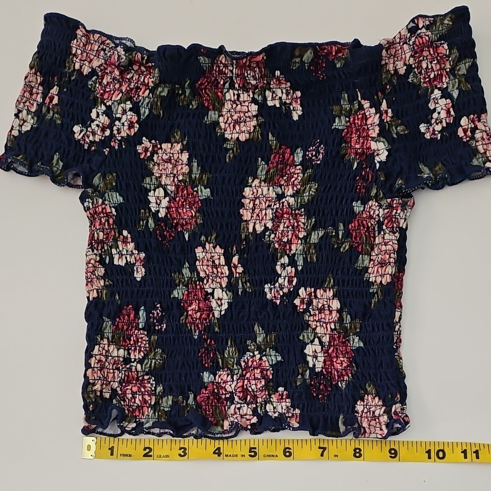 Rue21 Floral Smocked Crop Top